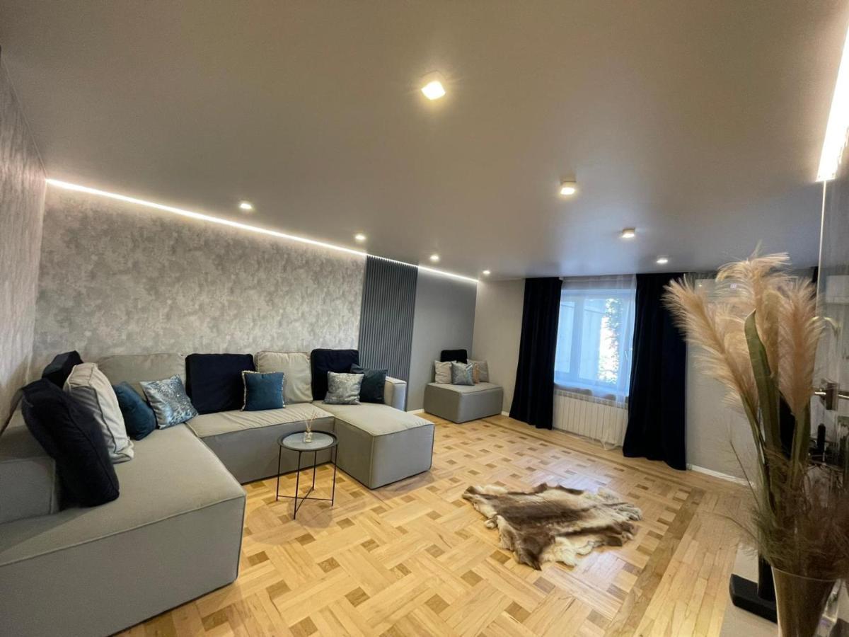Citadel Vip Apartment 利沃夫 外观 照片